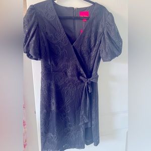 Onyx romper in critter crochet by lilly pulitzer in Large